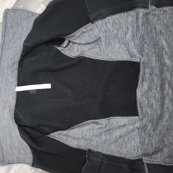 Lululemon Radiant Jacket II - Picture 9 of 12